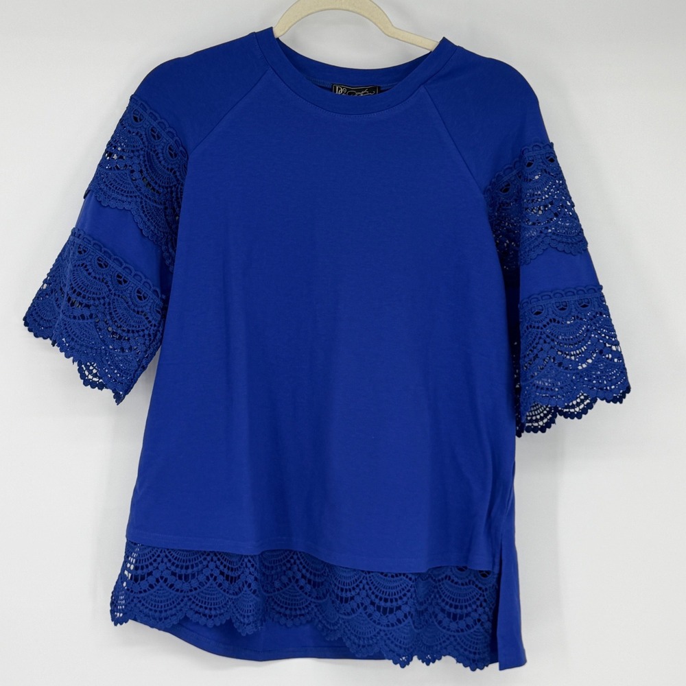 DG2 Diane Gilman Royal Blue Crochet Lace Sleeve Raglan Top Medium NEW